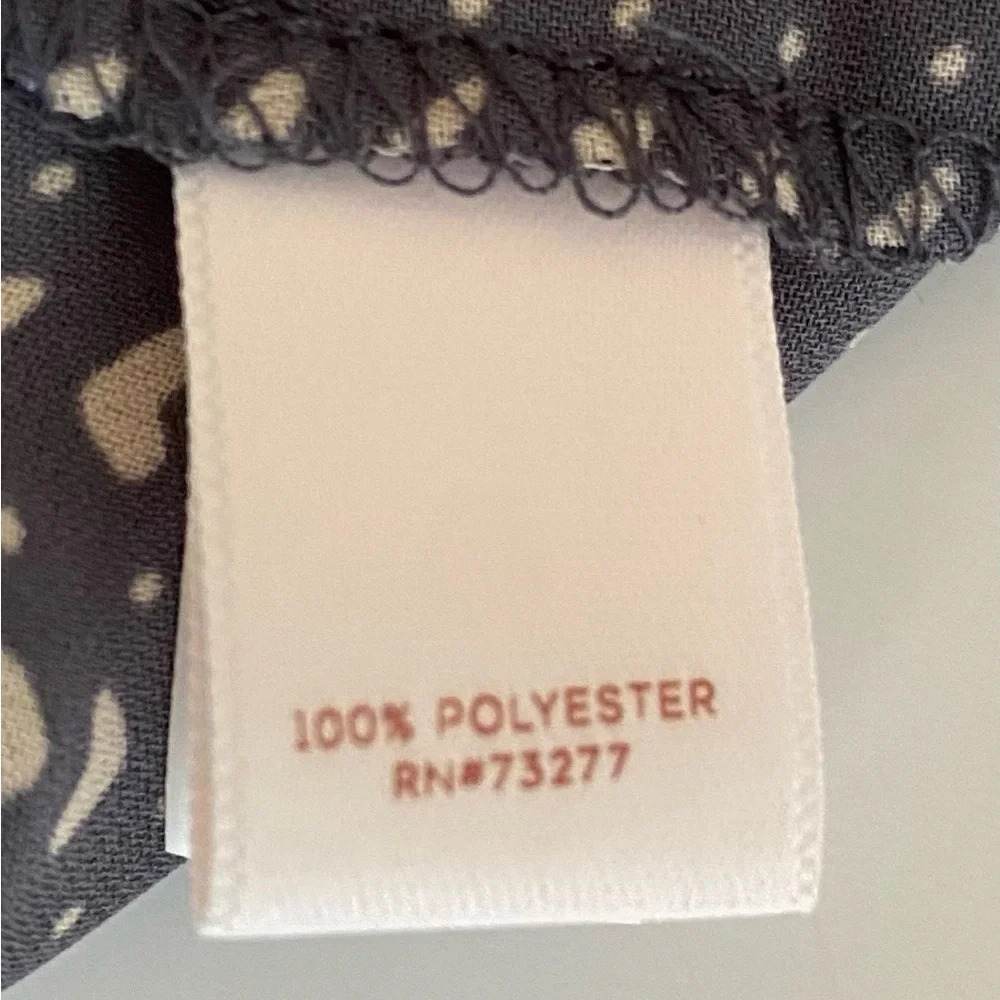 LAUREN CONRAD Women's XS Fluttered Sleeve Tie Back Gray & Cream Color Blouse - Picture 9 of 10